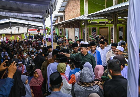 Gubernur NTB tingkatkan ekonomi umat, pemberdayaan ekonomi di Lombok Timur, pembangunan ekonomi berbasis pesantren