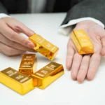Foto emas, diambil dari https://pegadaian.co.id/artikel/emas/