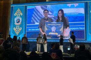 Ni Putu Ishika Devi mahasiswi Fakultas Kedokteran UNIZAR meraih Juara 2 E-Poster Competition INASNACC-SNACC 2026.